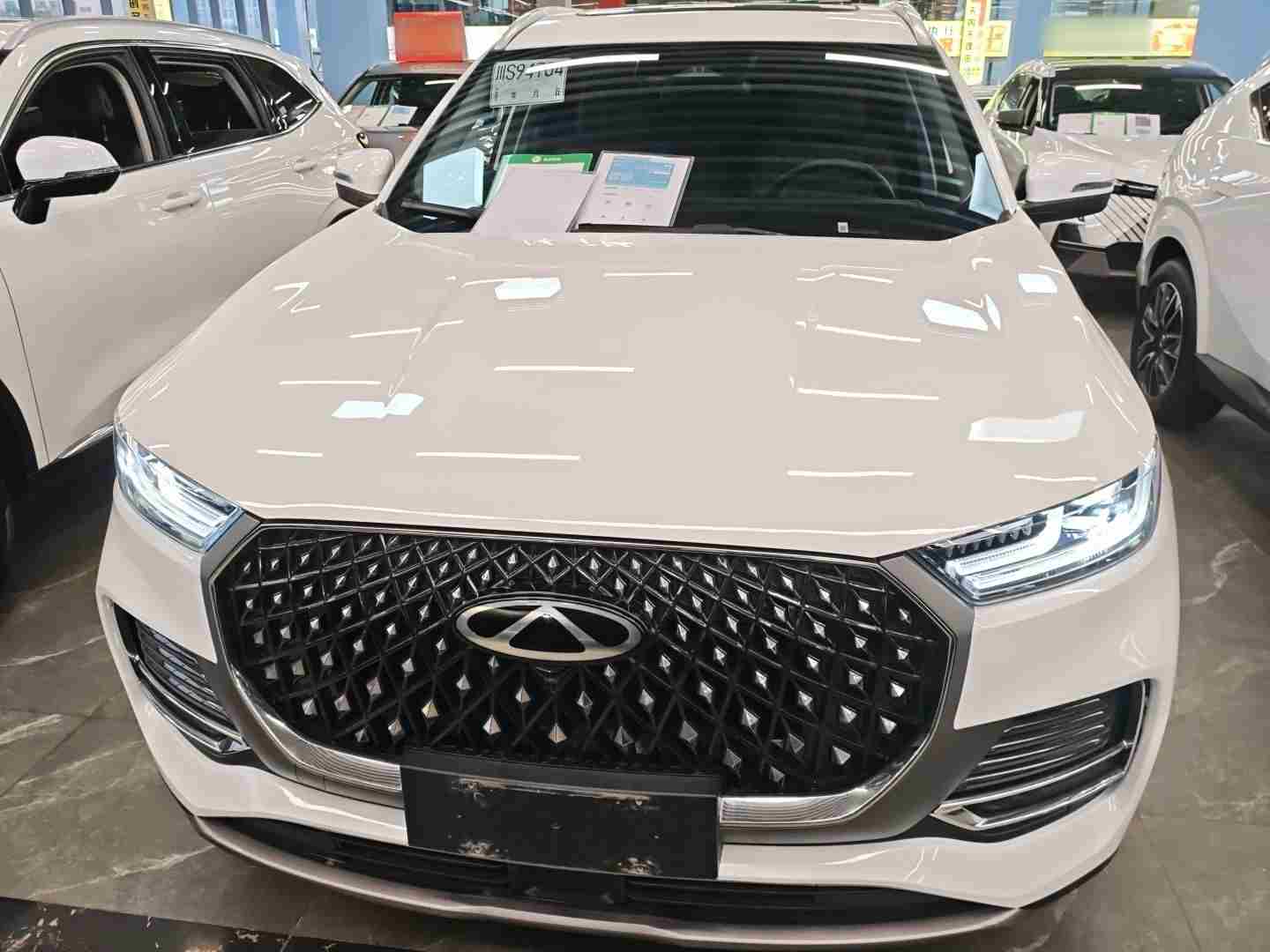 达州二手奇瑞瑞虎8 PLUS 2024款，花紧凑新车的钱拿下中型SUV？