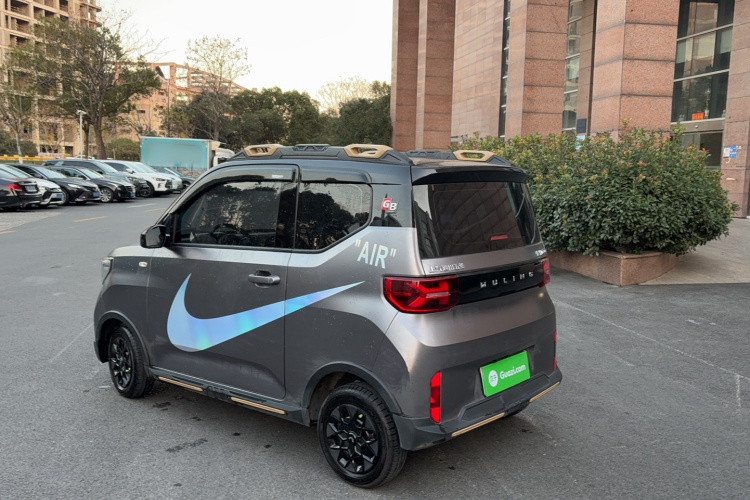 五菱汽车 宏光MINIEV 2022款 GAMEBOY 200km 玩咖款 磷酸铁锂车身外观6004