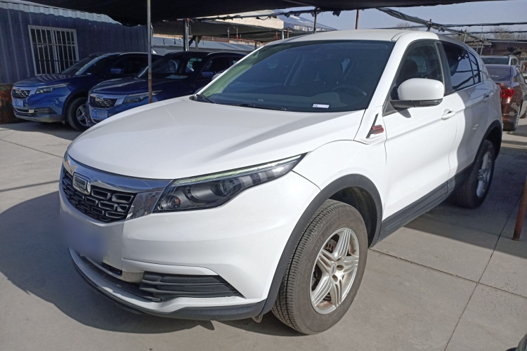 观致5 2018款 改款 1.6T 自动领先型车身外观1