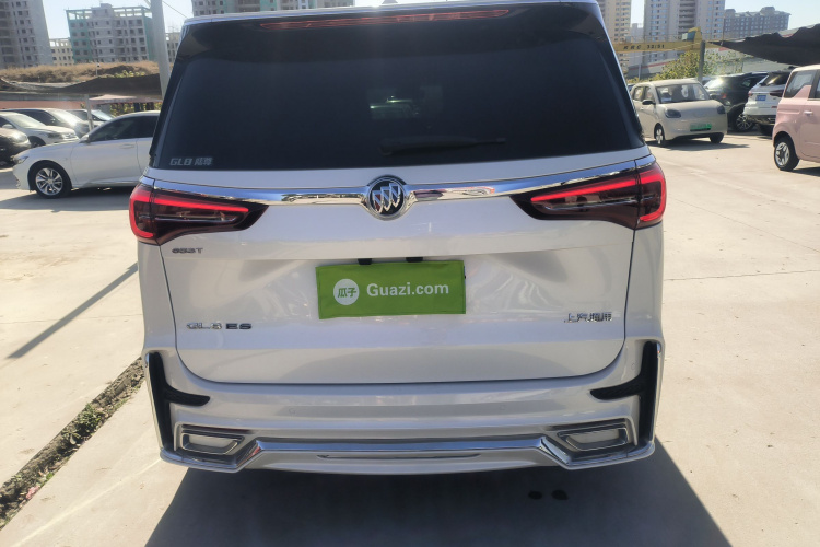 别克GL8 2021款 ES陆尊 653T 尊享型车身外观6