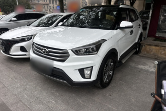 北京现代ix25 2015款 1.6L 自动两驱智能型GLS