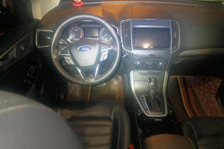 福特 锐界 2018款 EcoBoost 245 两驱铂锐型 5座局部细节13