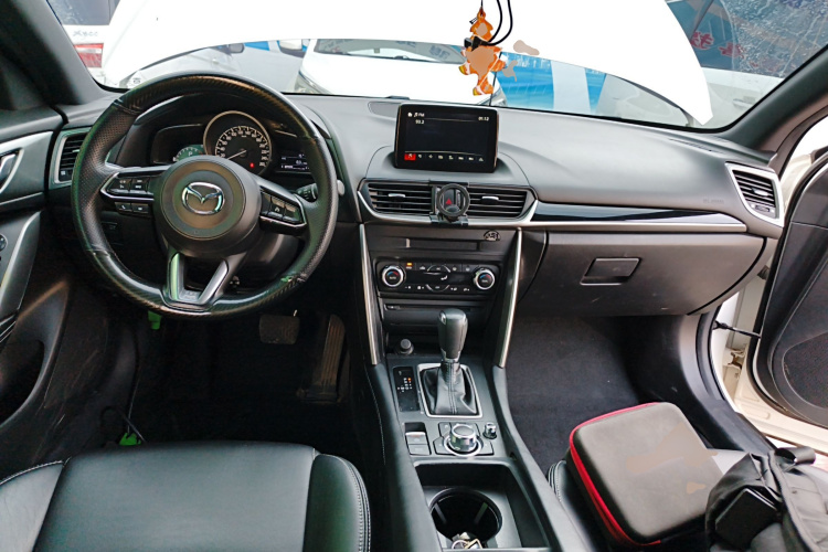 马自达CX-4 2018款 2.0L 自动两驱蓝天探索版 国V中控内饰12