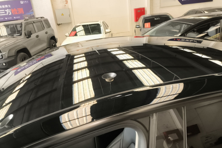 特斯拉 Model Y 2021款 标准续航后驱版局部细节57