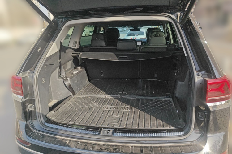 大众 途昂 2023款 380TSI 四驱尊崇豪华版中控内饰23