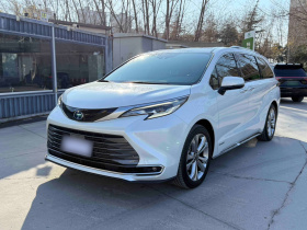 丰田 赛那SIENNA 2021款 2.5L混动 至尊版