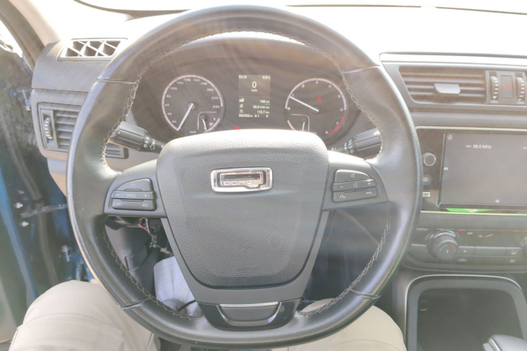 观致5 2018款 改款 1.6T 自动领先型局部细节13