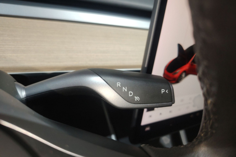 特斯拉 Model 3 2020款 标准续航后驱升级版局部细节18