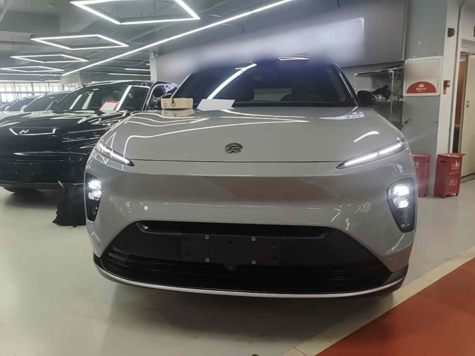 蔚来ES8 2023款 75kWh(1)