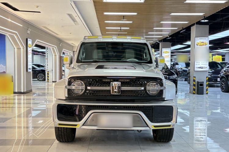 超境汽车 共创坦克300 2021款 2.0T 赛博坦克车身外观6007