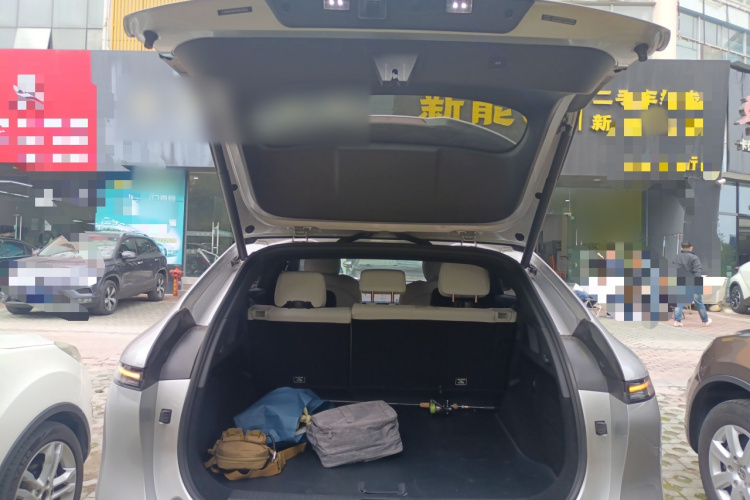 小鹏G6 2023款 580 长续航 Pro局部细节23