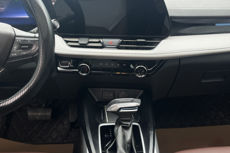 雪佛兰 科鲁泽 2023款 1.5L 双离合悦享版局部细节16