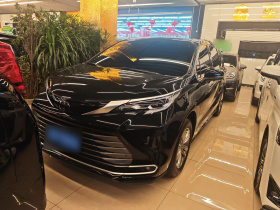 丰田 赛那SIENNA 2024款 2.5L混动 四驱尊贵版