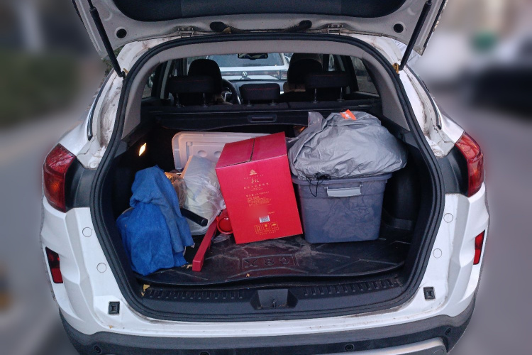 奔腾X80 2013款 2.0L 自动舒适型中控内饰23