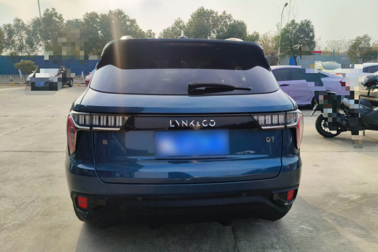 领克01 2019款 2.0T 两驱耀Pro版 国VI车身外观6