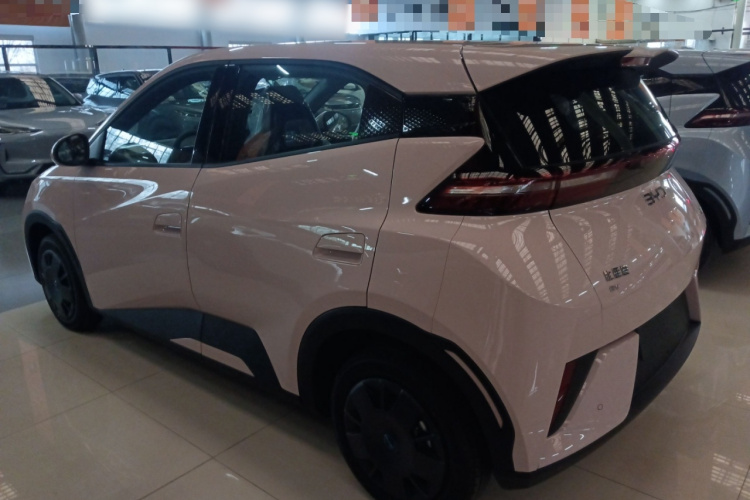 比亚迪 海鸥 2025款 智驾版 305km 活力版车身外观4