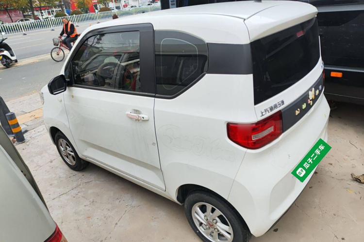 五菱汽车 宏光MINIEV 2022款 自在款 磷酸铁锂车身外观6003