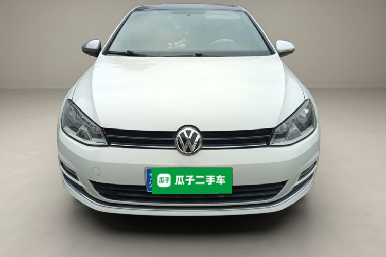 大众 高尔夫 2015款 1.4TSI 自动舒适型车身外观2