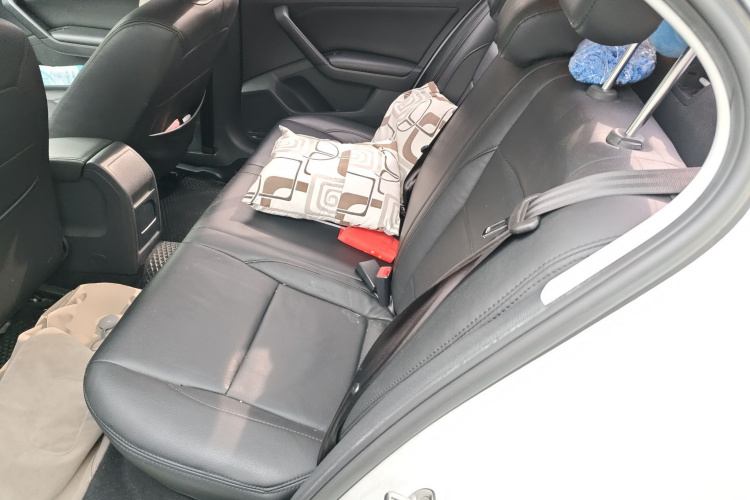 大众 宝来 2018款 1.5L 自动时尚型中控内饰21