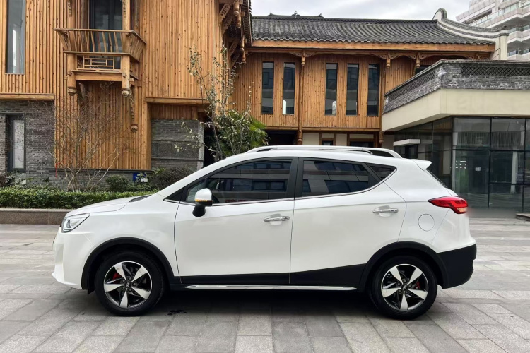 江汽集团 瑞风S3 2017款 1.6L CVT豪华智能型车身外观6003