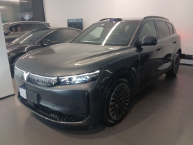 岚图汽车 岚图FREE 2025款 FREE+ 四驱乾崑版