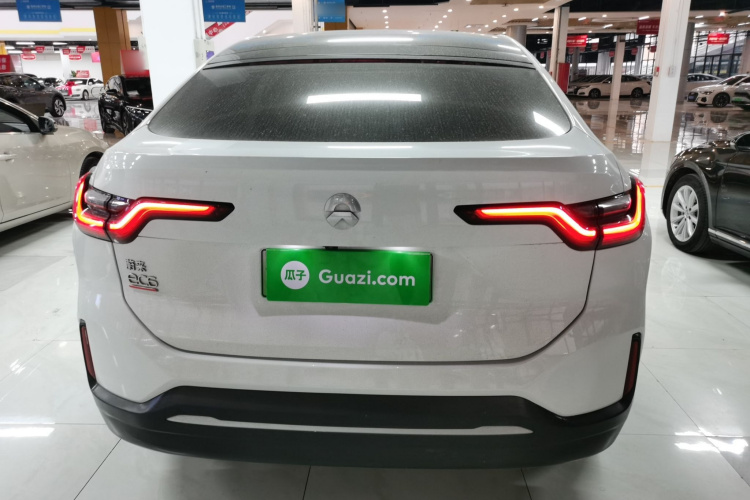 蔚来EC6 2020款 440KM 性能版车身外观6004