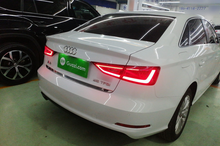 奥迪A3 2015款 Limousine 35 TFSI 百万纪念智领型车身外观6