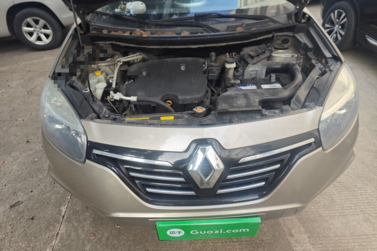 雷诺 科雷傲(进口) 2014款 改款 2.0L 两驱标准版局部细节24