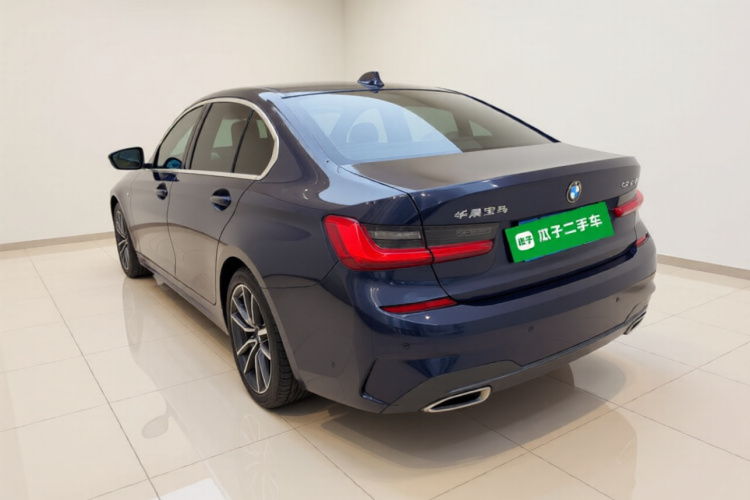 宝马3系 2020款 320Li M运动套装车身外观5