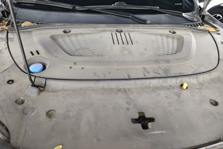 比亚迪 元PLUS 2022款 510KM 旗舰型机舱底盘24