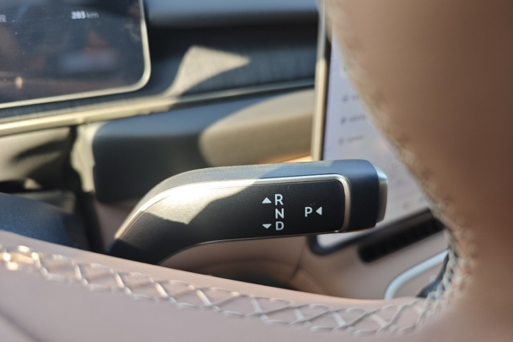 蔚来ES6 2025款 75kWh局部细节18