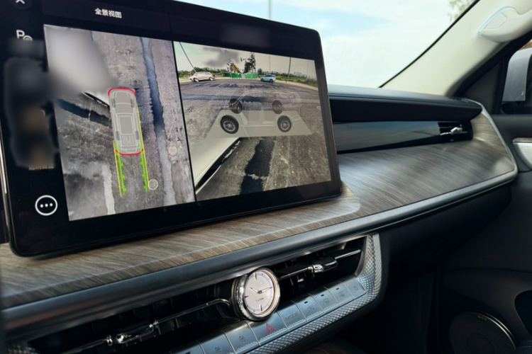 坦克500 2022款 3.0T 运动版 造境型 7座中控内饰7003