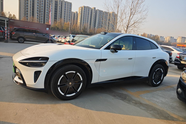 小米汽车 小米YU7 2025款 超长续航后驱版车身外观6001