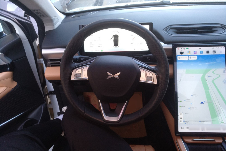 小鹏P5 2024款 500Plus版中控内饰13