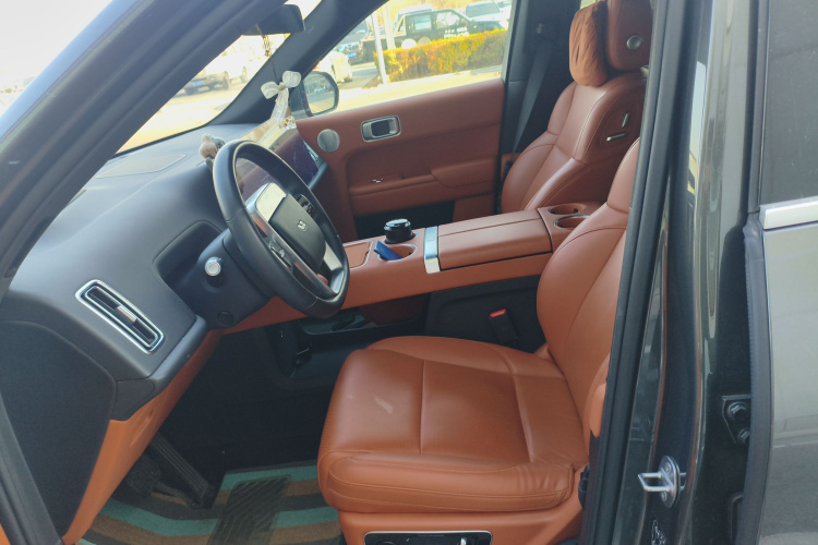 理想汽车 理想L8 2023款 Pro中控内饰19