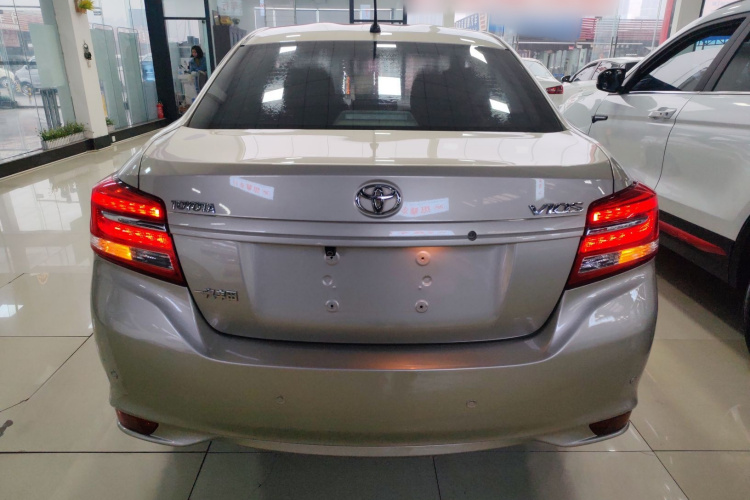 丰田 威驰 2017款 1.5L CVT创行版车身外观6