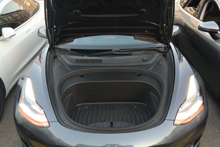 特斯拉 Model 3 2021款 标准续航后驱升级版局部细节24