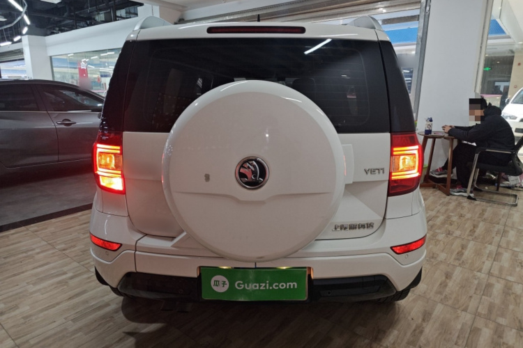 斯柯达 Yeti 2017款 TSI280 DSG创行版车身外观6