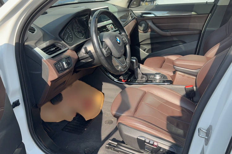 宝马X1 2018款 xDrive20Li 豪华型中控内饰7003