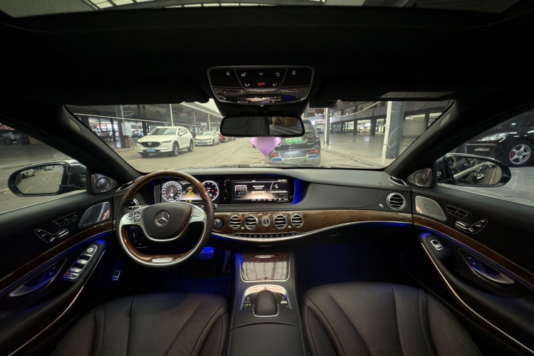 奔驰S级 2014款 S 400 L 豪华型中控内饰7002