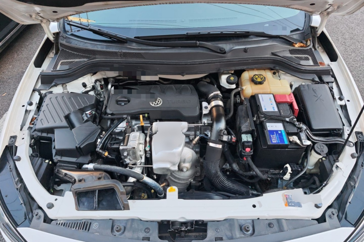 别克 英朗 2019款 18T 自动互联精英型 国VI机舱底盘24