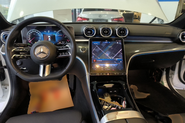 奔驰C级新能源 2023款 C 350 eL中控内饰7002