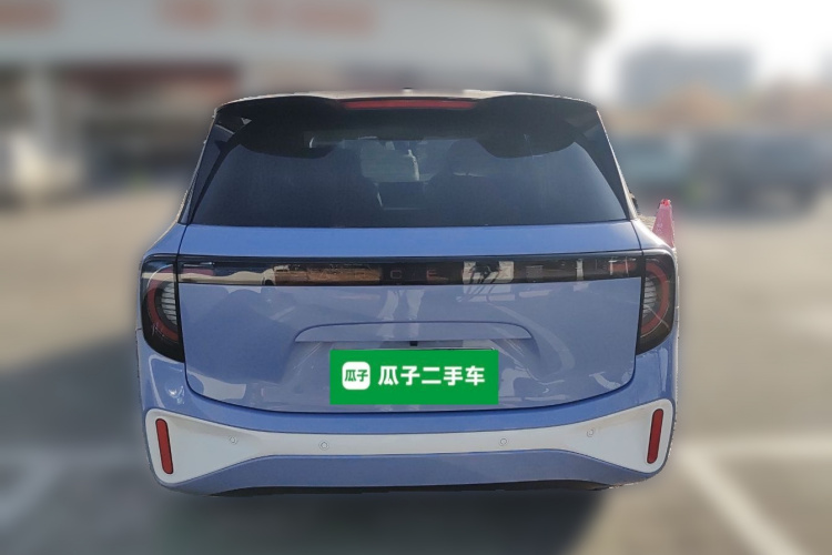 ARCFOX极狐 极狐考拉 2023款 家庭版Pro车身外观6004