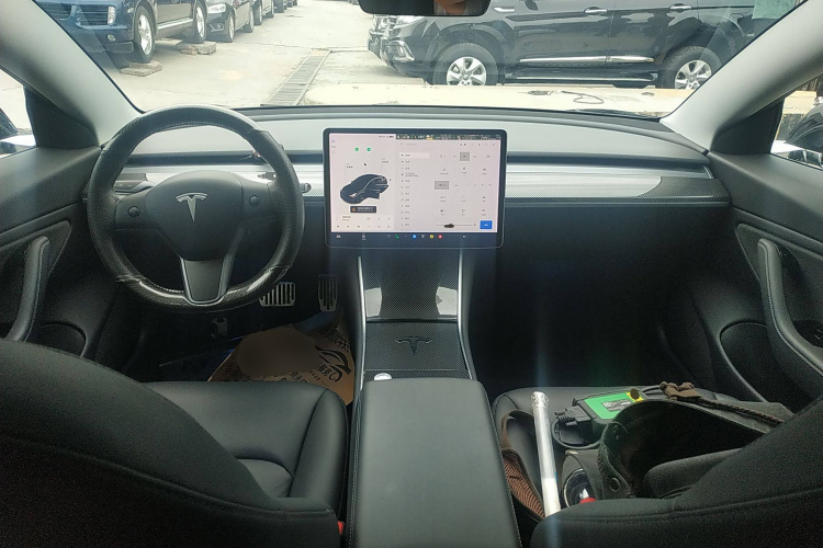 特斯拉 Model 3(进口) 2019款 长续航全轮驱动版中控内饰7002