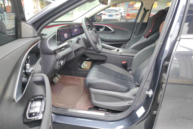 星途凌云 2024款 300T 两驱星耀版中控内饰7003