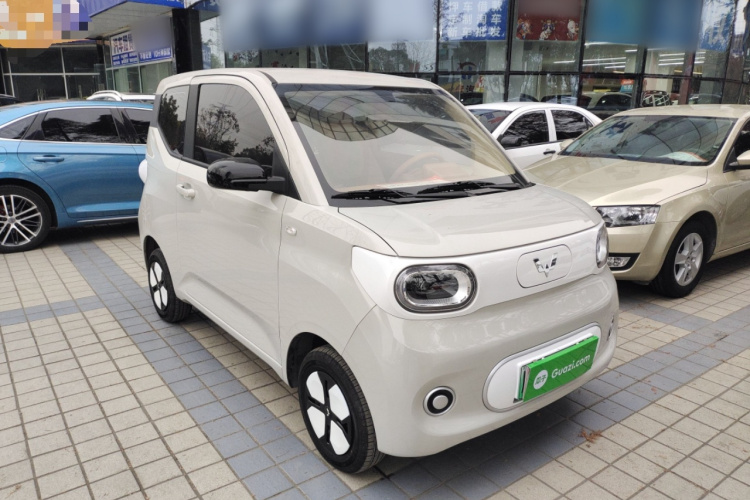 五菱汽车 宏光MINIEV 2024款 第三代 215km 青春版车身外观6002