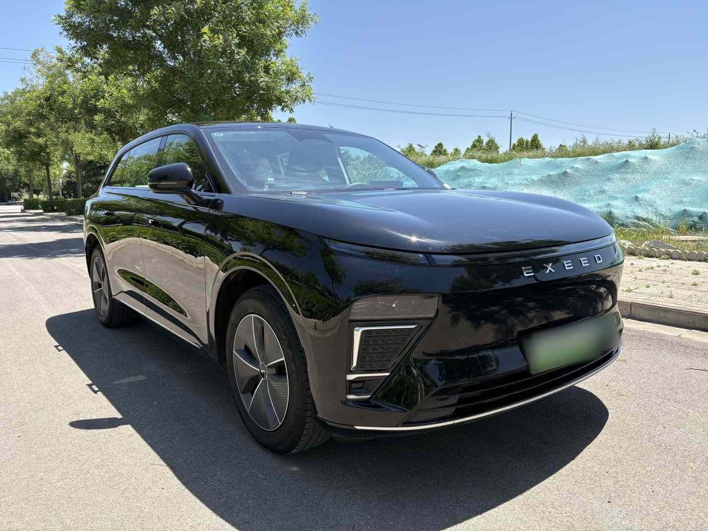 星途 星纪元 ET 2024款 增程 200 Plus(3)