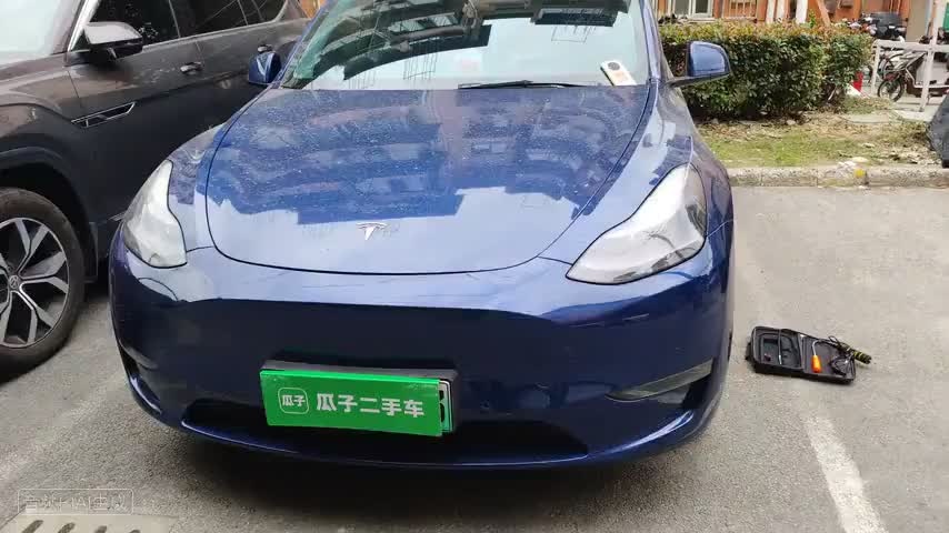特斯拉 Model Y 2021款 标准续航后驱版检测视频1