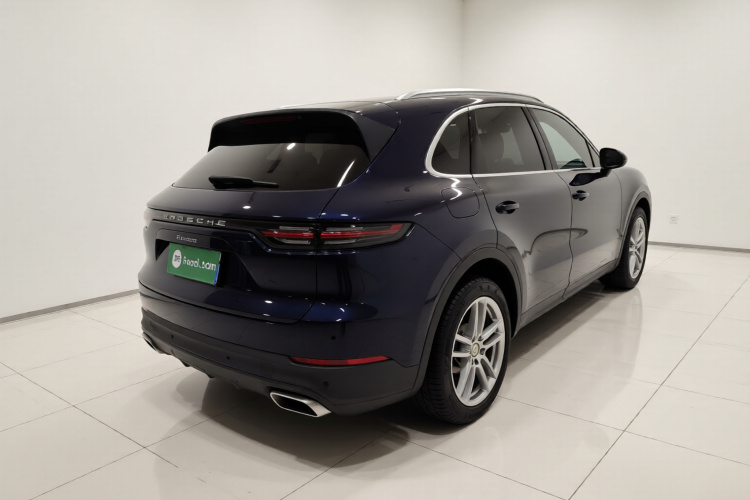 保时捷 2018款 Cayenne 3.0T车身外观7