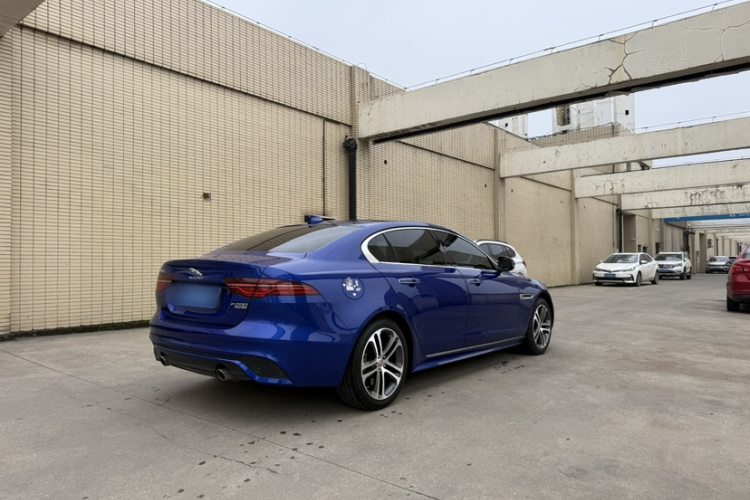 捷豹XEL 2020款 2.0T 200PS R-DYNAMIC S进取运动版车身外观6003